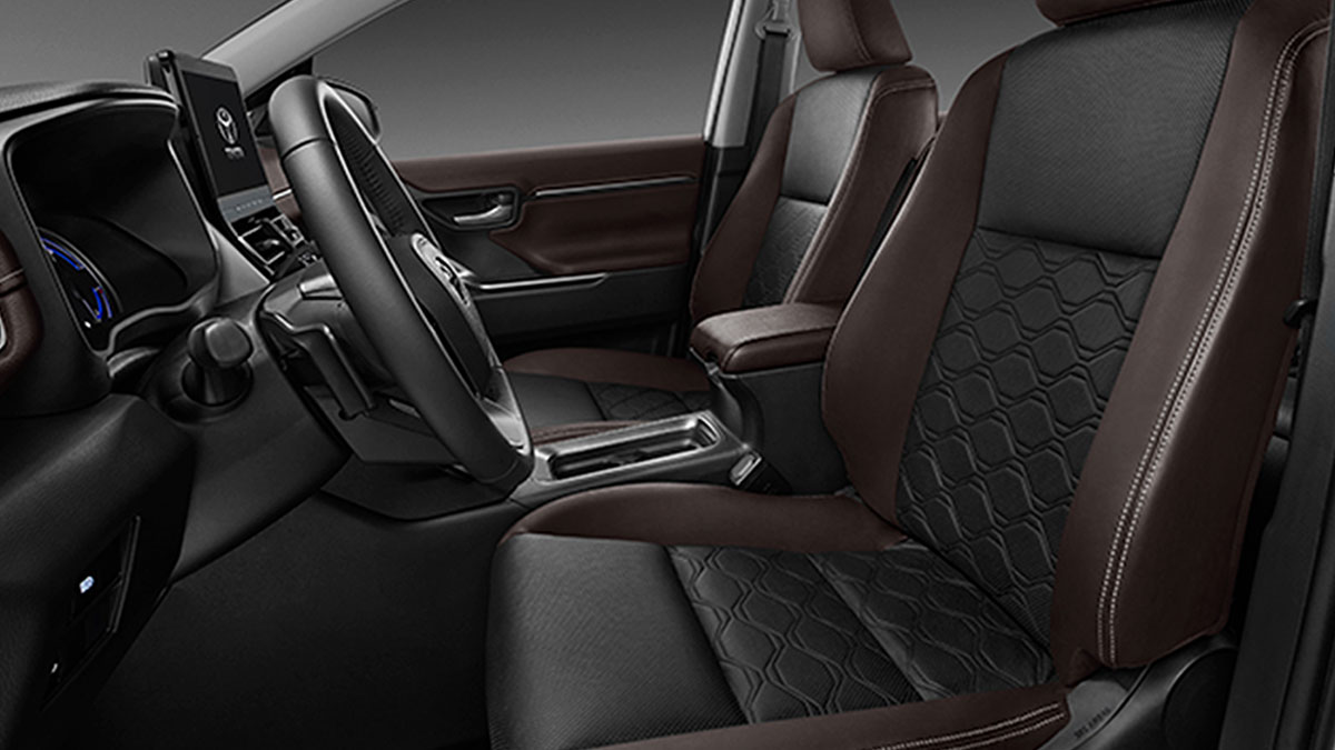 Nội Thất Toyota Innova Cross